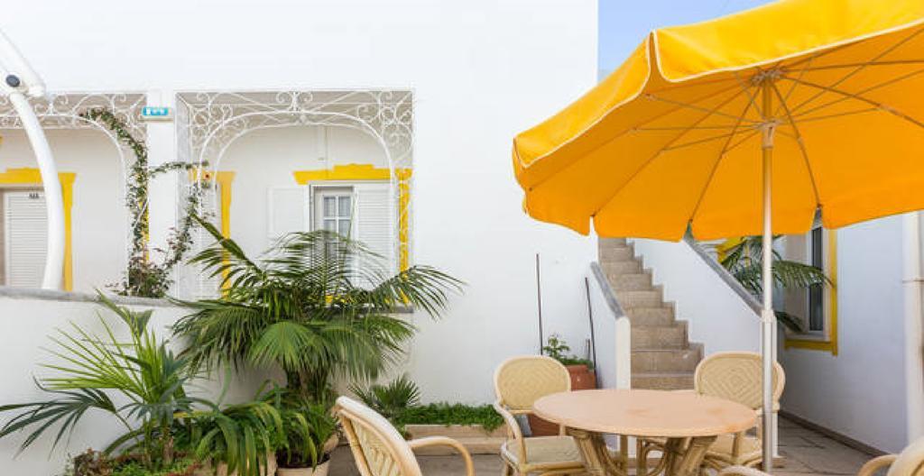 Residencial Miramar Hotel Quarteira Exterior photo