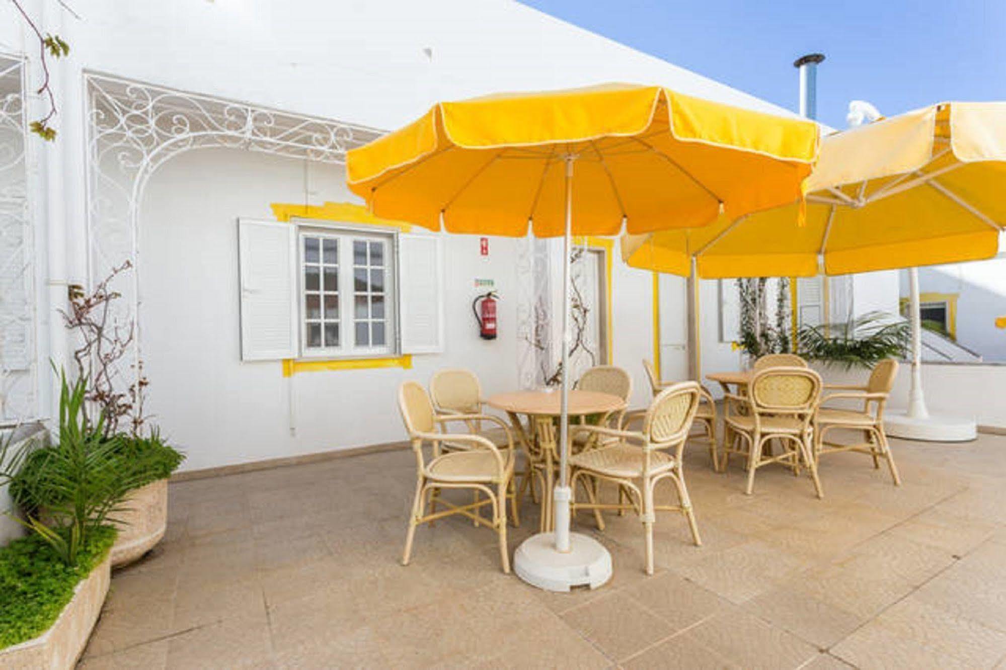 Residencial Miramar Hotel Quarteira Exterior photo